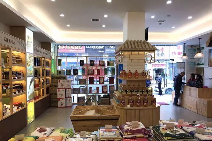 將放心糧油店開到家門口，能否打通放心糧油消費(fèi)的最后一公里？